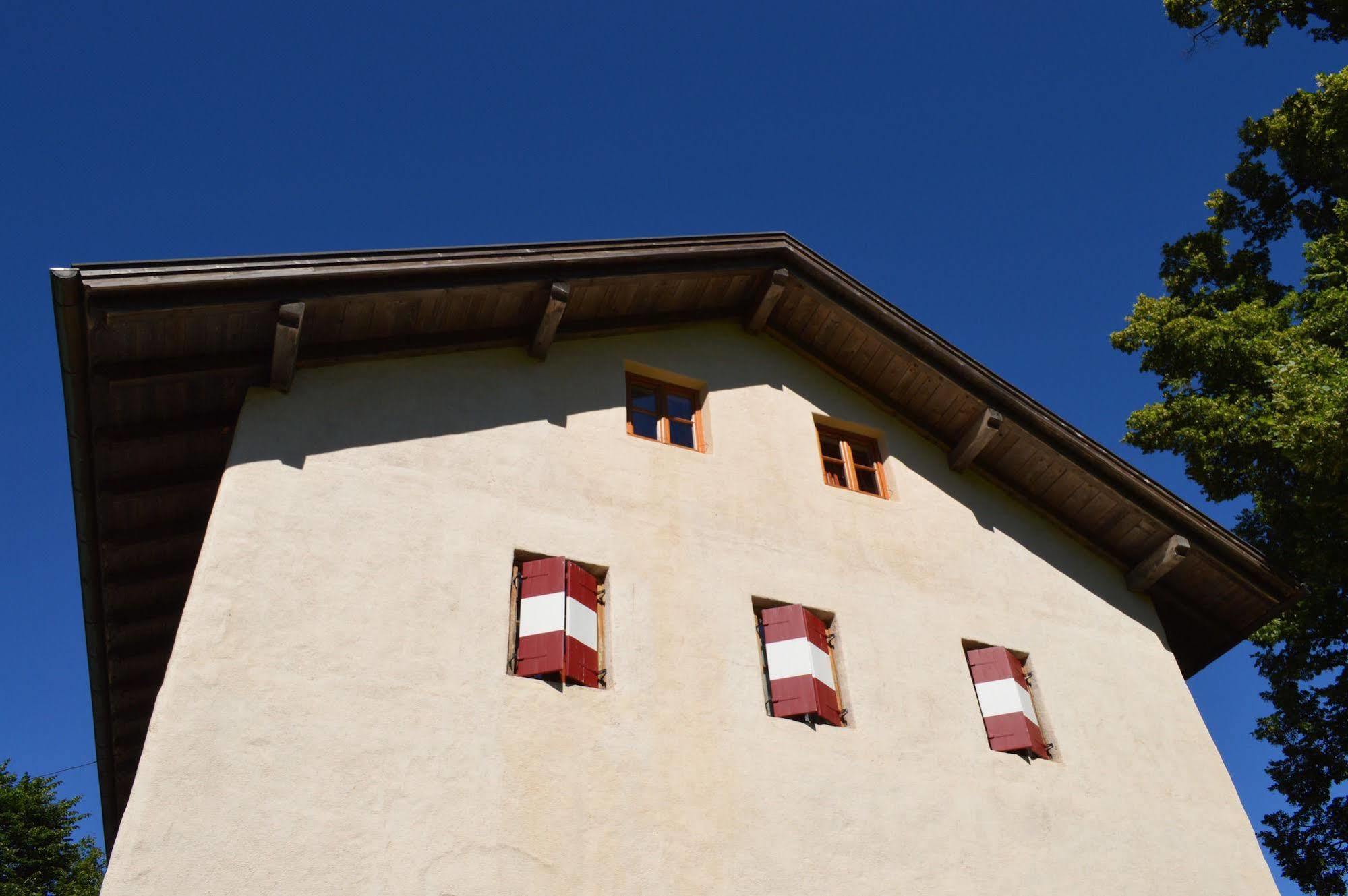 Hotel Zur Kirche Magre all' Adige المظهر الخارجي الصورة
